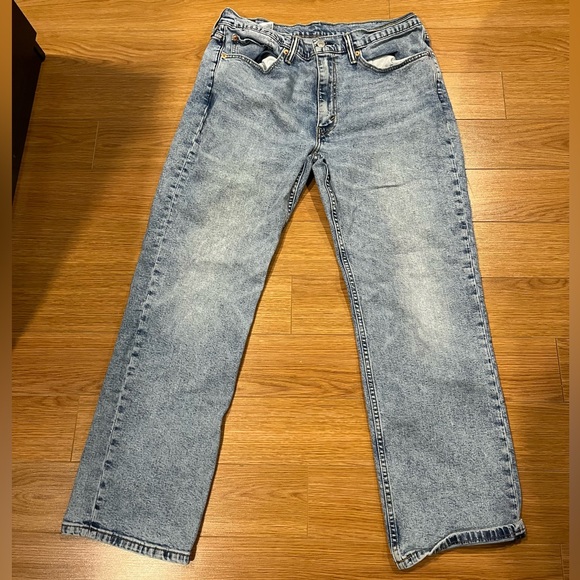 Vintage levis jeans. - Picture 2 of 5